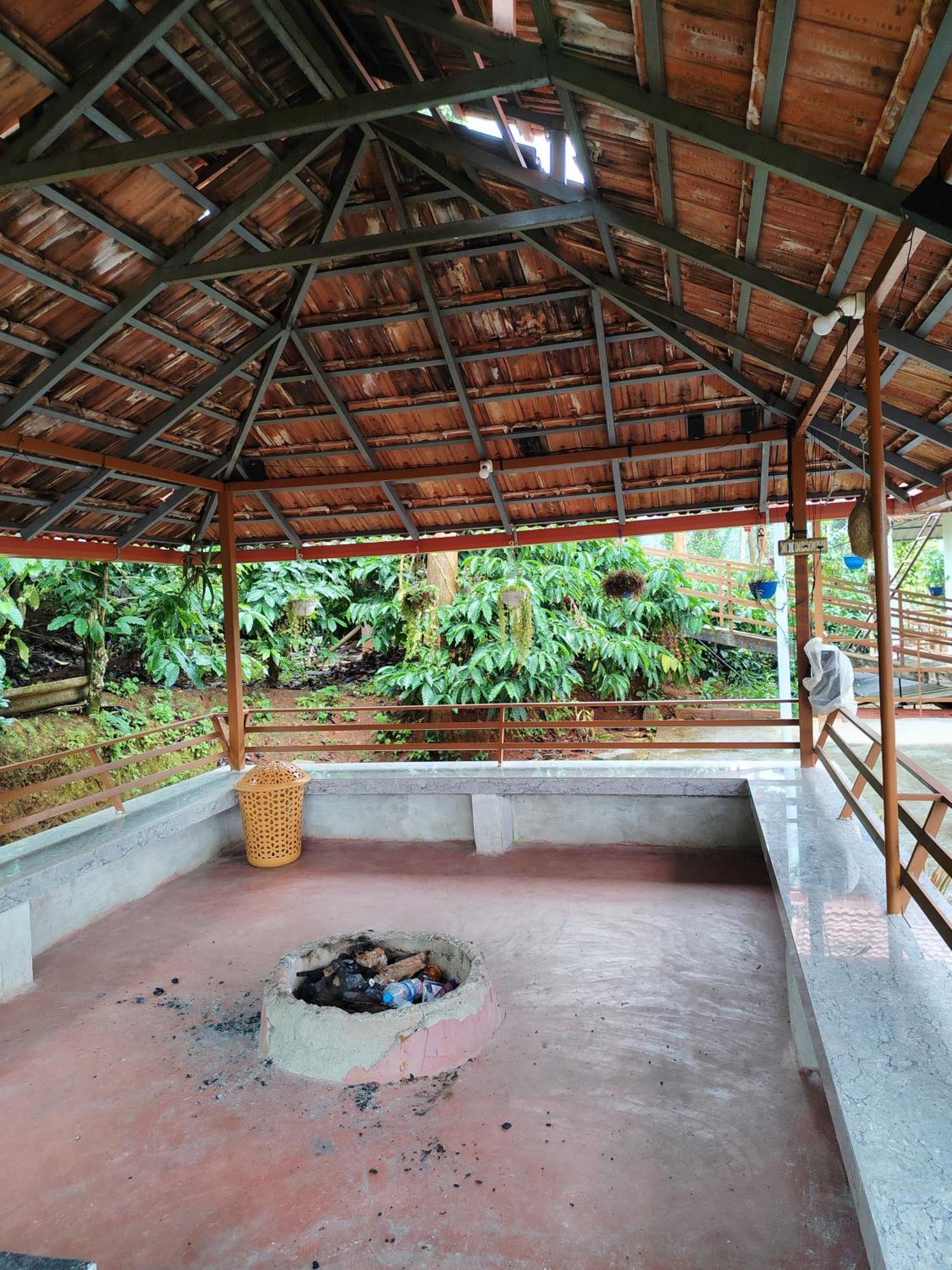 Shivalaya Homestay, Madikeri Siddapura  Exterior photo